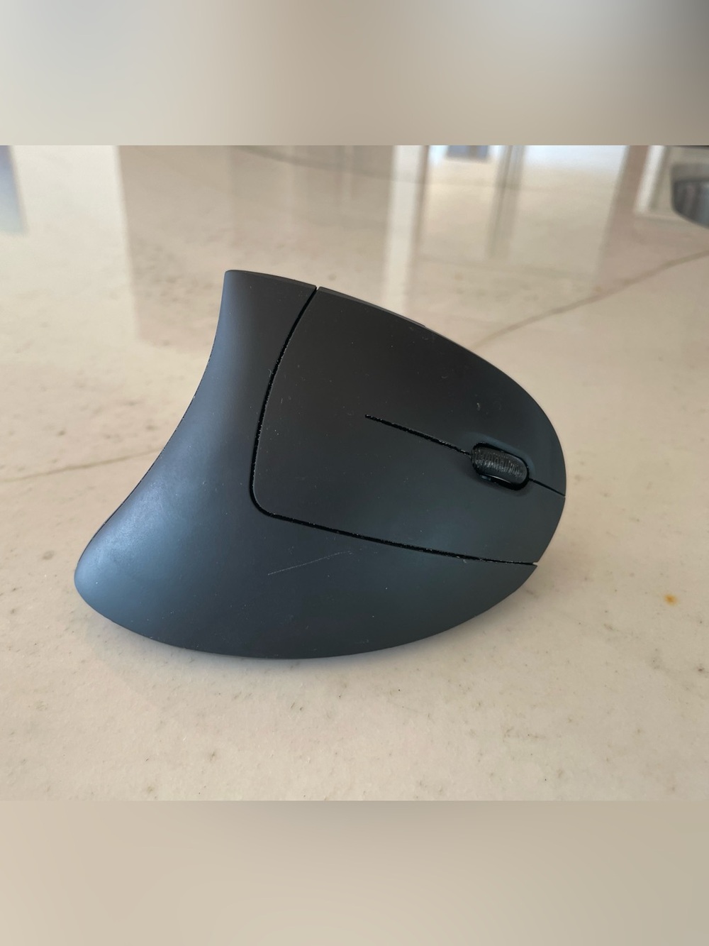 Anker Wireless Vertical Ergonomic Mouse – USB Receiver Included, Works (read)